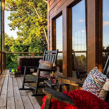 Elevista - Quaint&Private-Views-Hottub-Pooltable-Bears-3 Clubhouse Pools Villa Gatlinburg Exterior foto