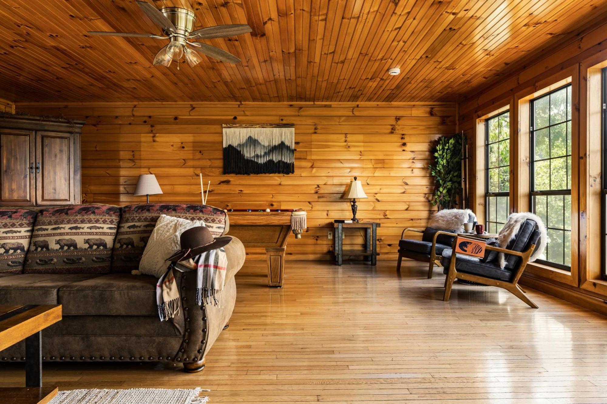 Elevista - Quaint&Private-Views-Hottub-Pooltable-Bears-3 Clubhouse Pools Villa Gatlinburg Exterior foto