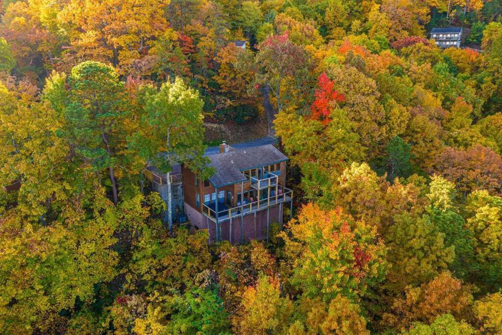 Elevista - Quaint&Private-Views-Hottub-Pooltable-Bears-3 Clubhouse Pools Villa Gatlinburg Exterior foto